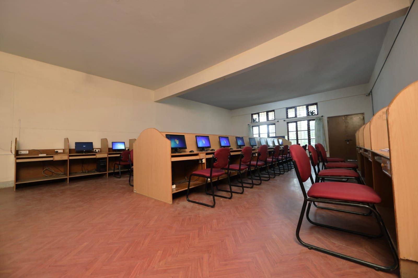 Karnataka College Of Management Bangalore Infrastructure photo 26